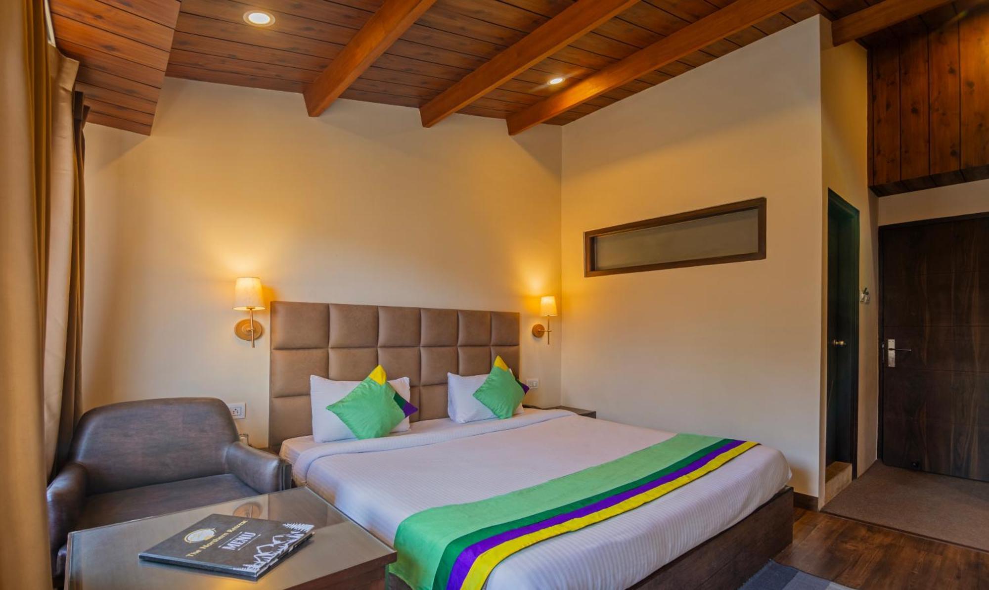 Treebo The Northern Retreat Resort With Mountain View シムラー エクステリア 写真