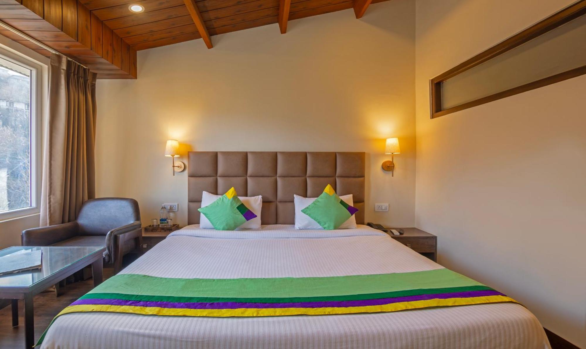 Treebo The Northern Retreat Resort With Mountain View シムラー エクステリア 写真