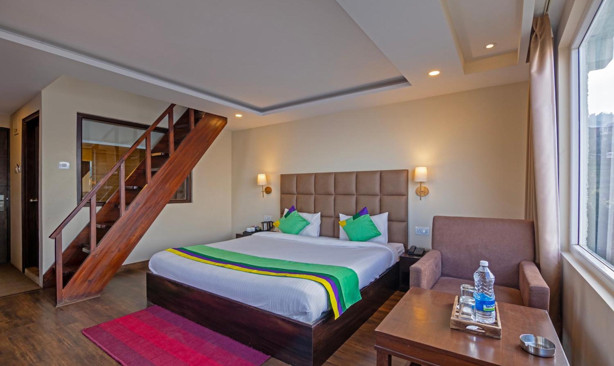 Treebo The Northern Retreat Resort With Mountain View シムラー エクステリア 写真